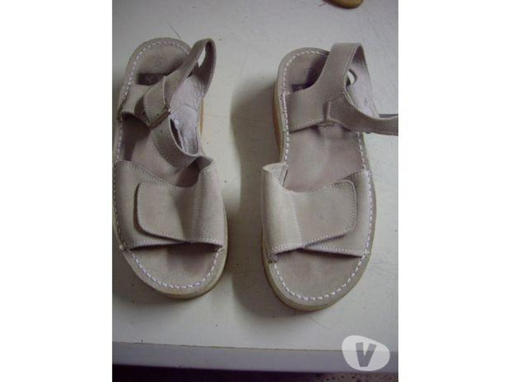 Chaussures Bas-Rhin Bouxwiller - 67330 - Photos Vivastreet Sandales Beige Crème pt 37-38 New Lander-neuves