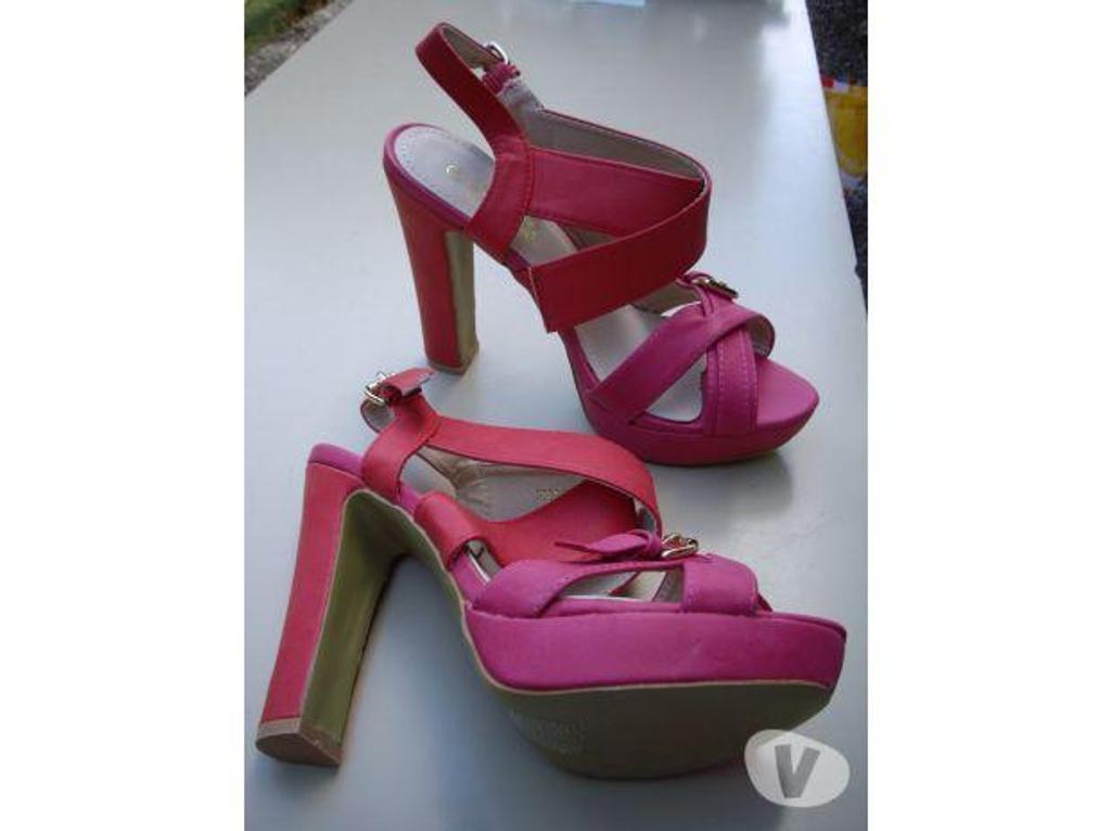 Chaussures Bas-Rhin Bouxwiller - 67330 - Photos Vivastreet Escarpins Fuchsia-Rouge à talons pt 38-neuves-12 €