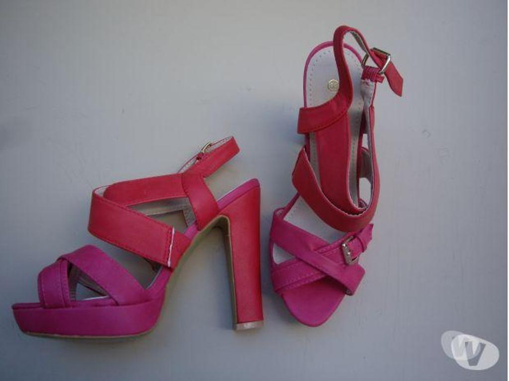 Chaussures Bas-Rhin Bouxwiller - 67330 - Photos Vivastreet Escarpins Fuchsia-Rouge à talons pt 38-neuves-12 €