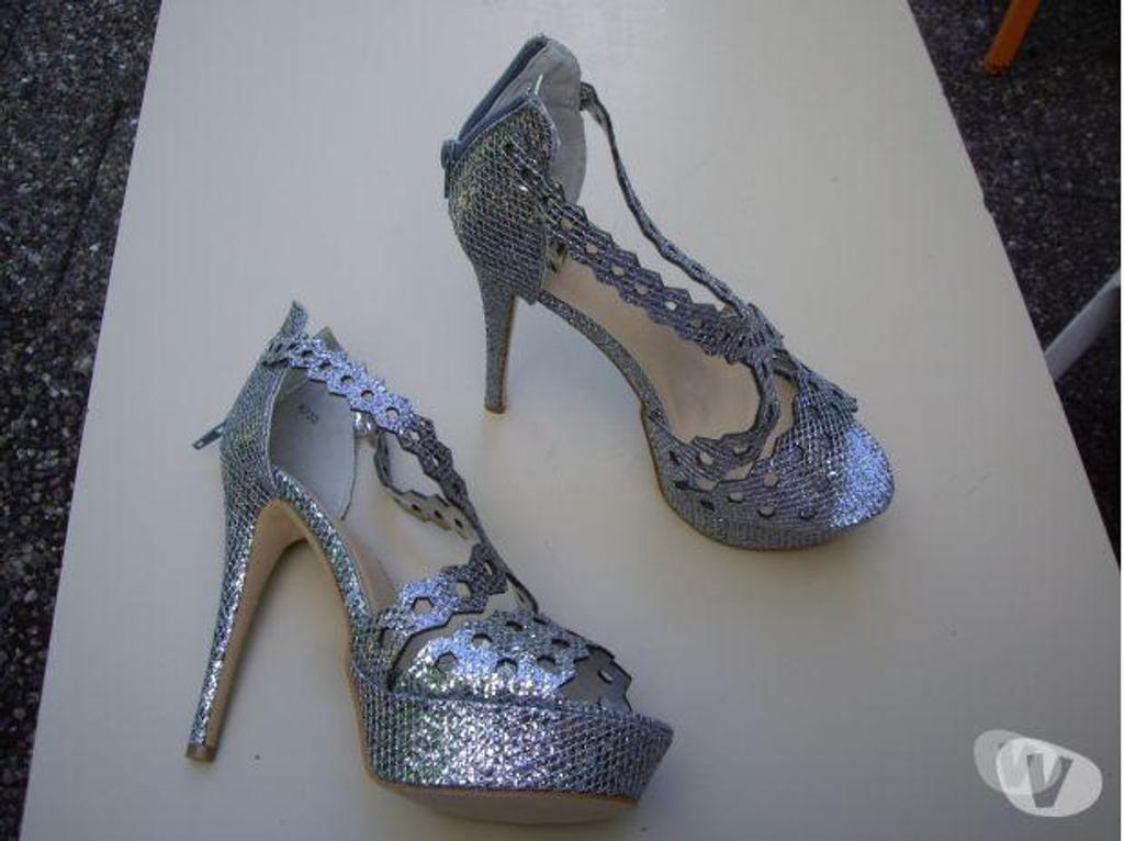 Chaussures Bas-Rhin Bouxwiller - 67330 - Photos Vivastreet Escarpins Gris Argentés croisés pt 38-39-neufs-15€
