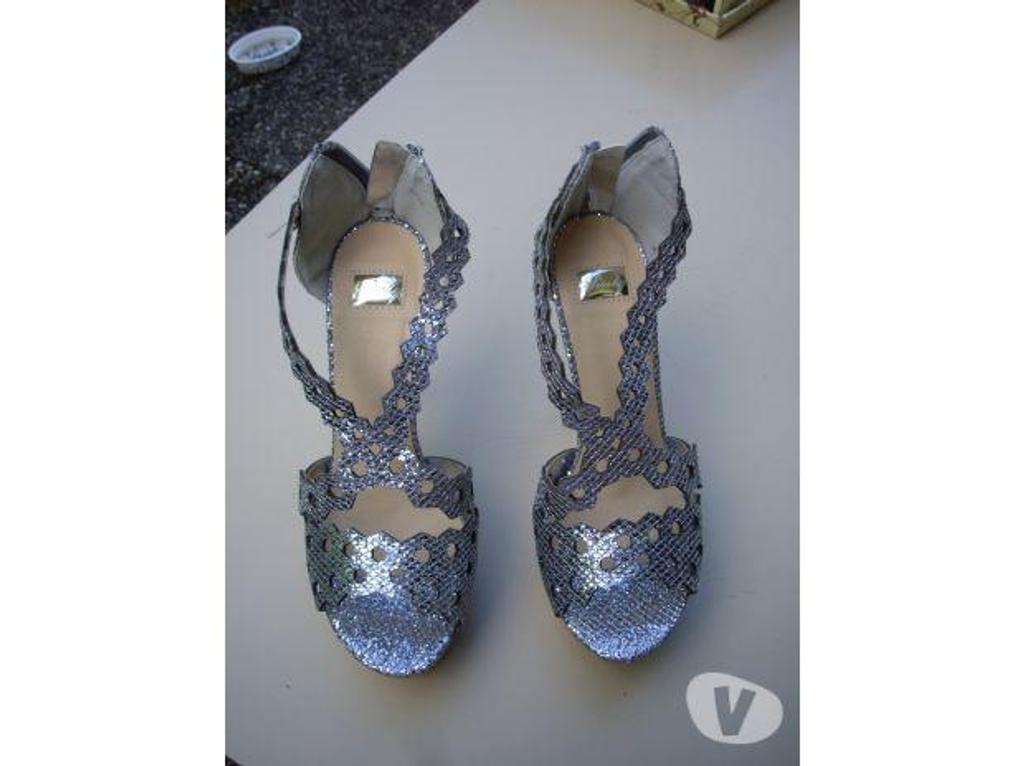 Chaussures Bas-Rhin Bouxwiller - 67330 - Photos Vivastreet Escarpins Gris Argentés croisés pt 38-39-neufs-15€