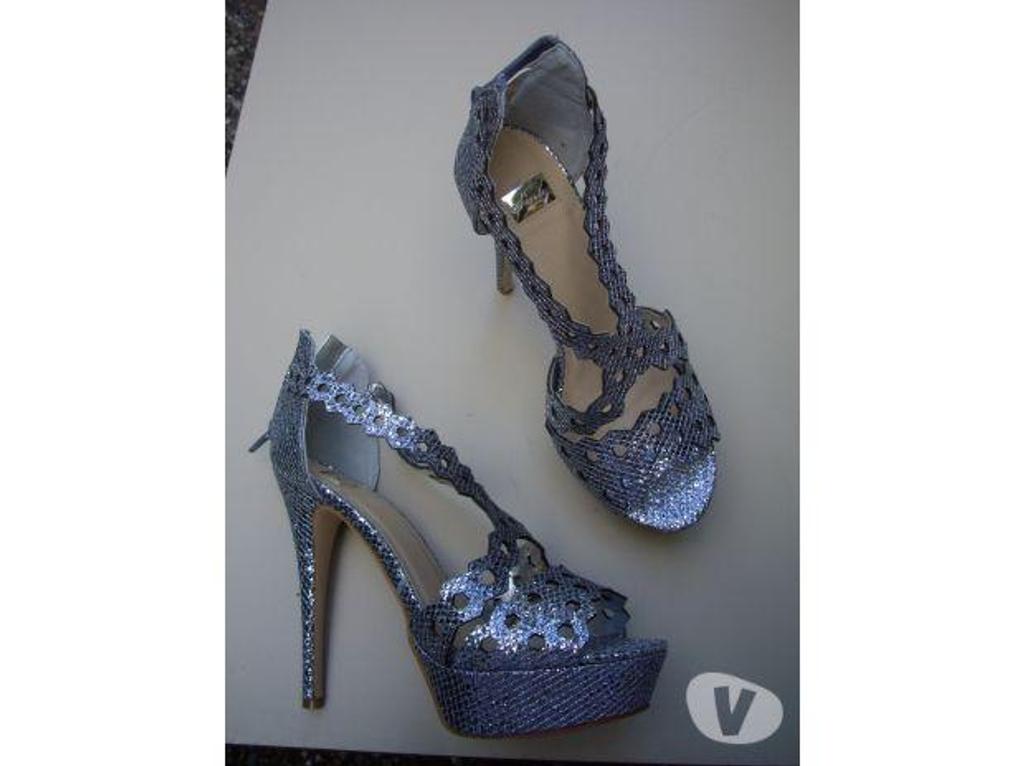 Chaussures Bas-Rhin Bouxwiller - 67330 - Photos Vivastreet Escarpins Gris Argentés croisés pt 38-39-neufs-15€