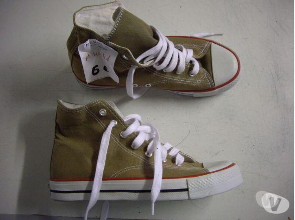 Chaussures Bas-Rhin Bouxwiller - 67330 - Photos Vivastreet Baskets hautes en toile Brun pt 40-41-neuves- 6 €