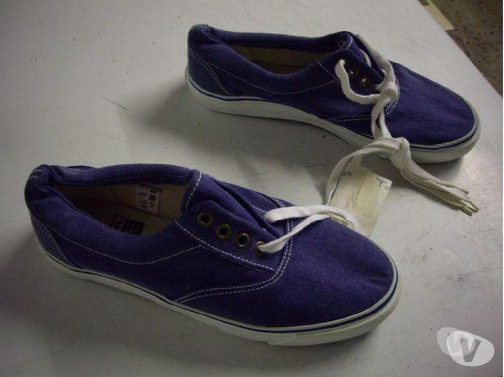 Chaussures Bas-Rhin Bouxwiller - 67330 - Photos Vivastreet Tennis en toile Bleu et Gris pt 40 -neuves 
