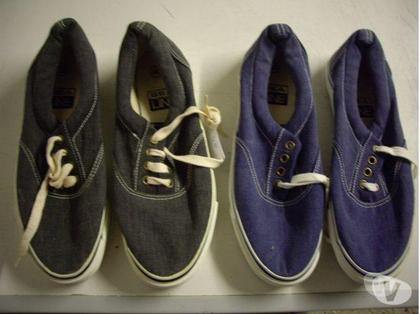 Chaussures et bottes occasion Bouxwiller Bas-Rhin - Photos Vivastreet Tennis en toile Bleu et Gris pt 40 -neuves