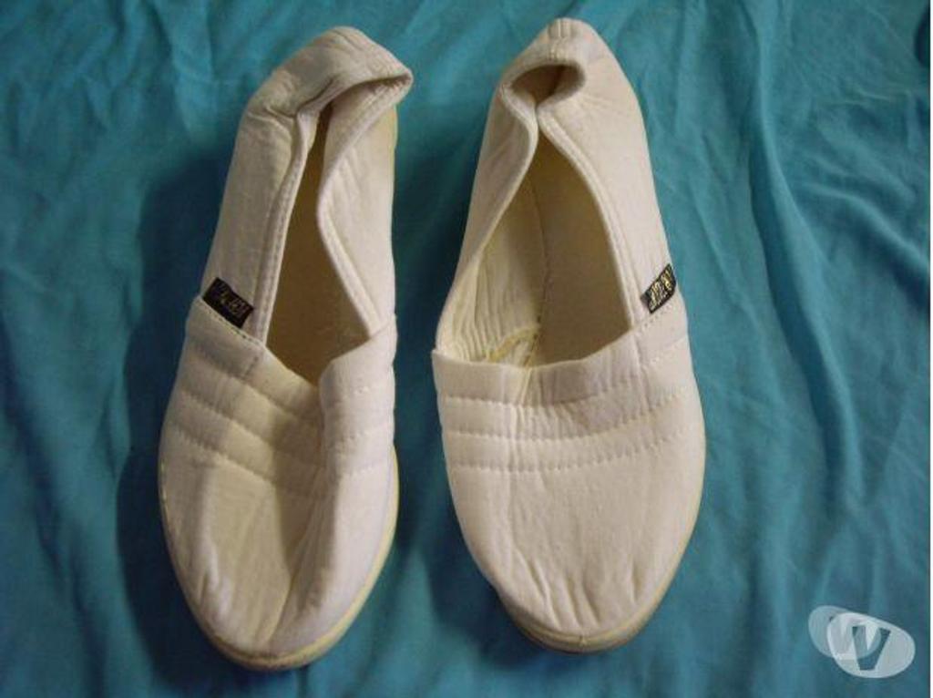 Chaussures Bas-Rhin Bouxwiller - 67330 - Photos Vivastreet Sans-Gêne Blanc pointure 39-neufs-