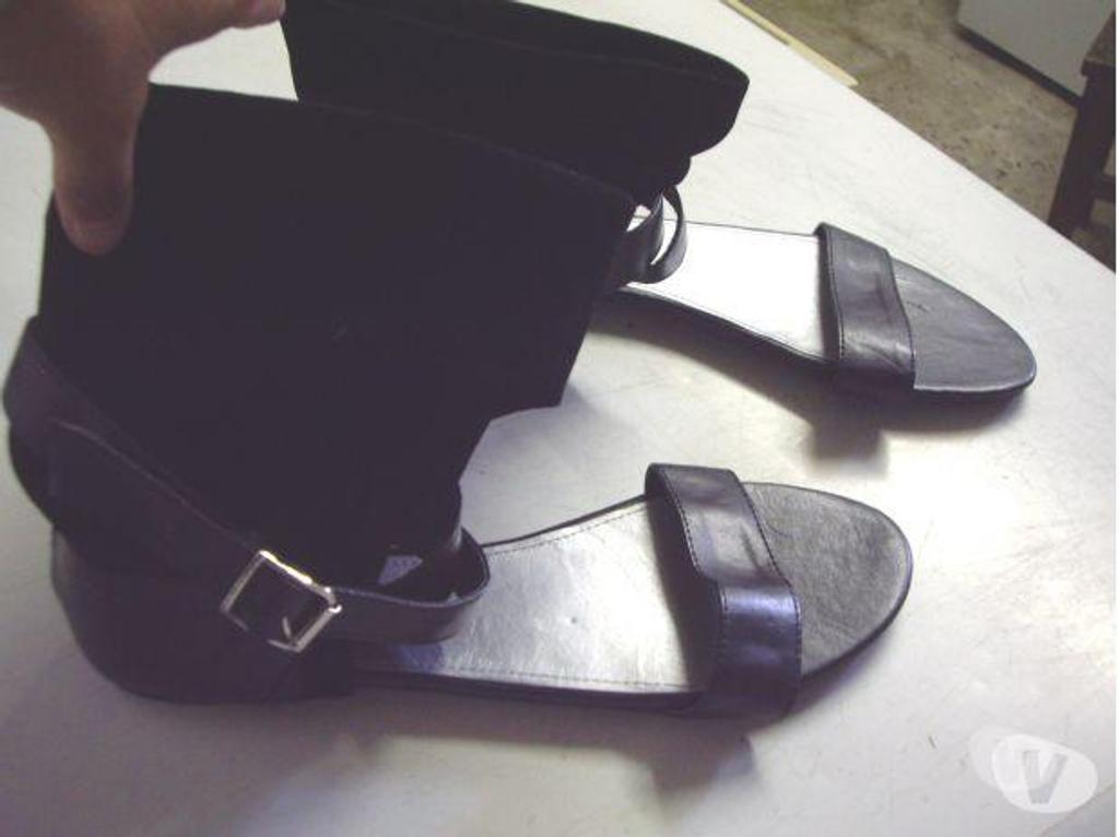 Chaussures Bas-Rhin Bouxwiller - 67330 - Photos Vivastreet Sandales noir montantes à boucle pt 39-neuves 