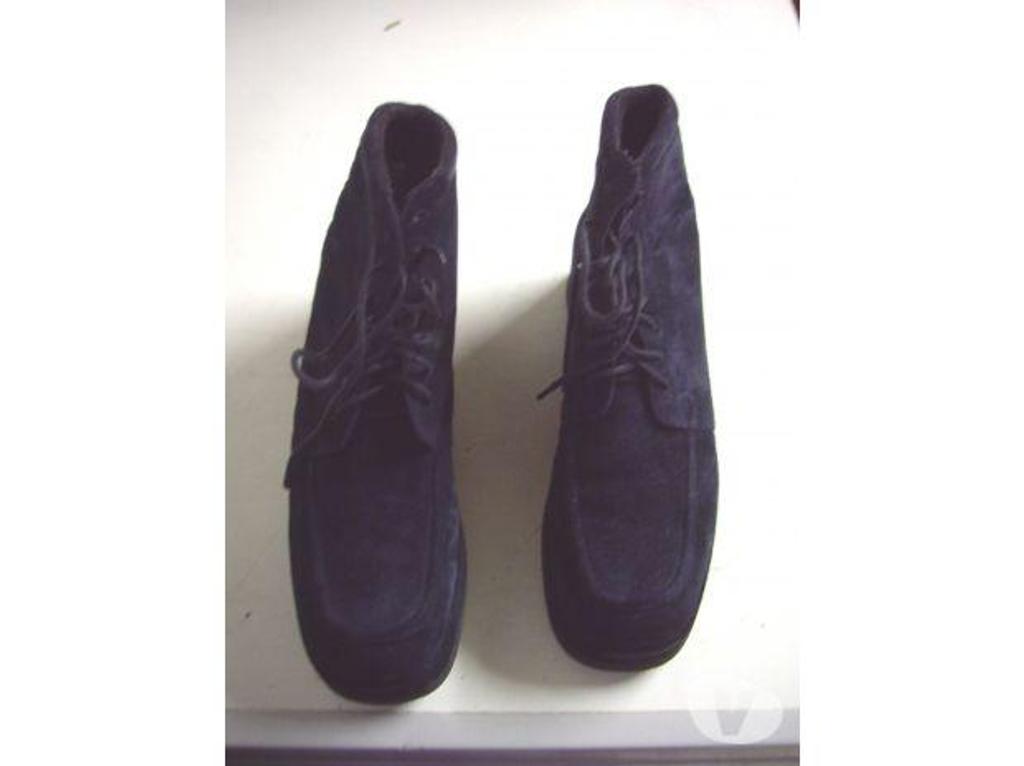 Chaussures Bas-Rhin Bouxwiller - 67330 - Photos Vivastreet Derbys Marine à lacets en daim-velours pt 41