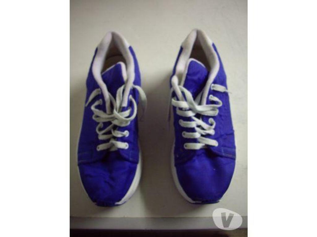 Chaussures Bas-Rhin Bouxwiller - 67330 - Photos Vivastreet Baskets Bleu Roy pointure 41