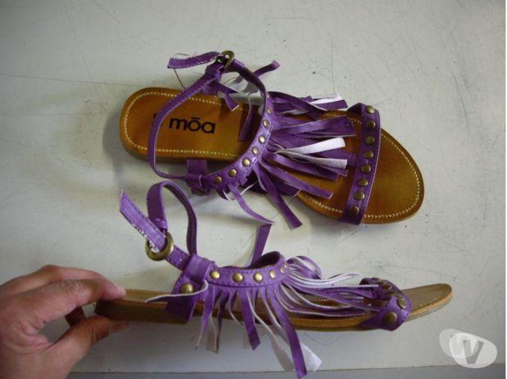 Chaussures Bas-Rhin Bouxwiller - 67330 - Photos Vivastreet Nu-pieds à franges Violet pt 38 neuves- à 5 €