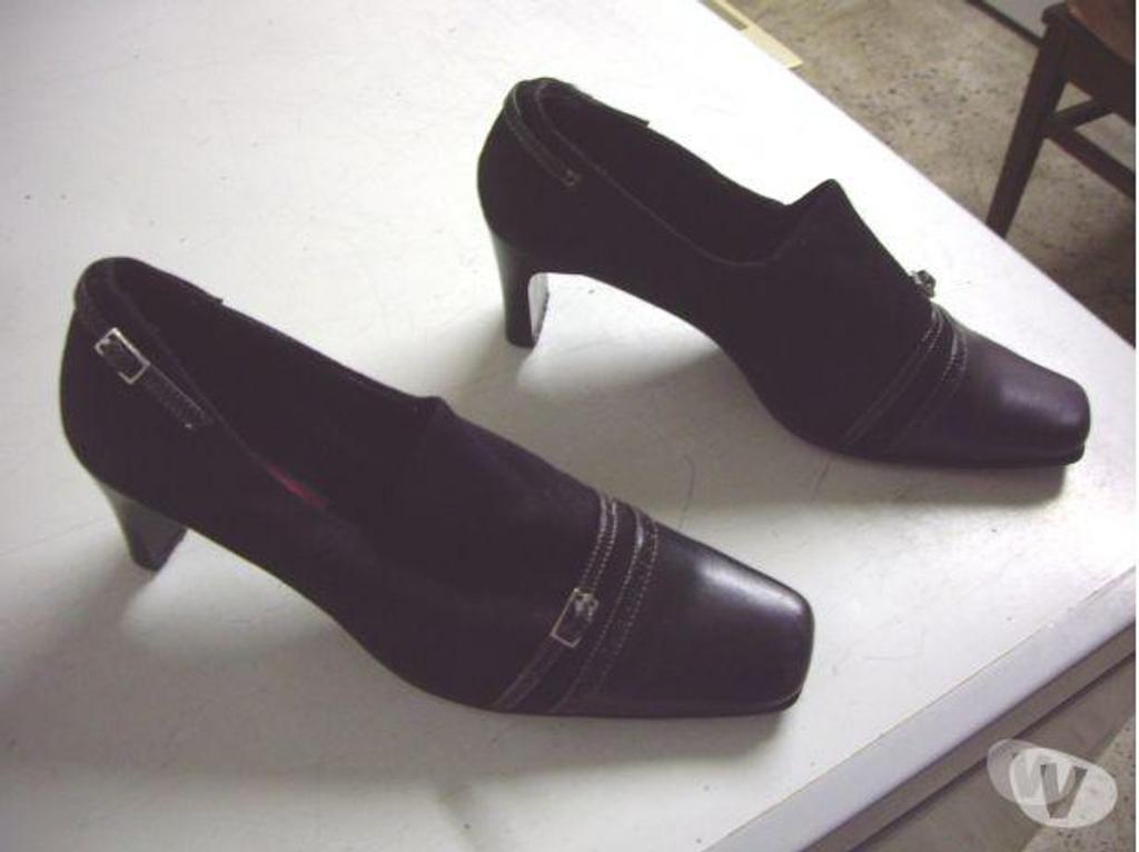 Chaussures Bas-Rhin Bouxwiller - 67330 - Photos Vivastreet Escarpins Noir pointure 41-42