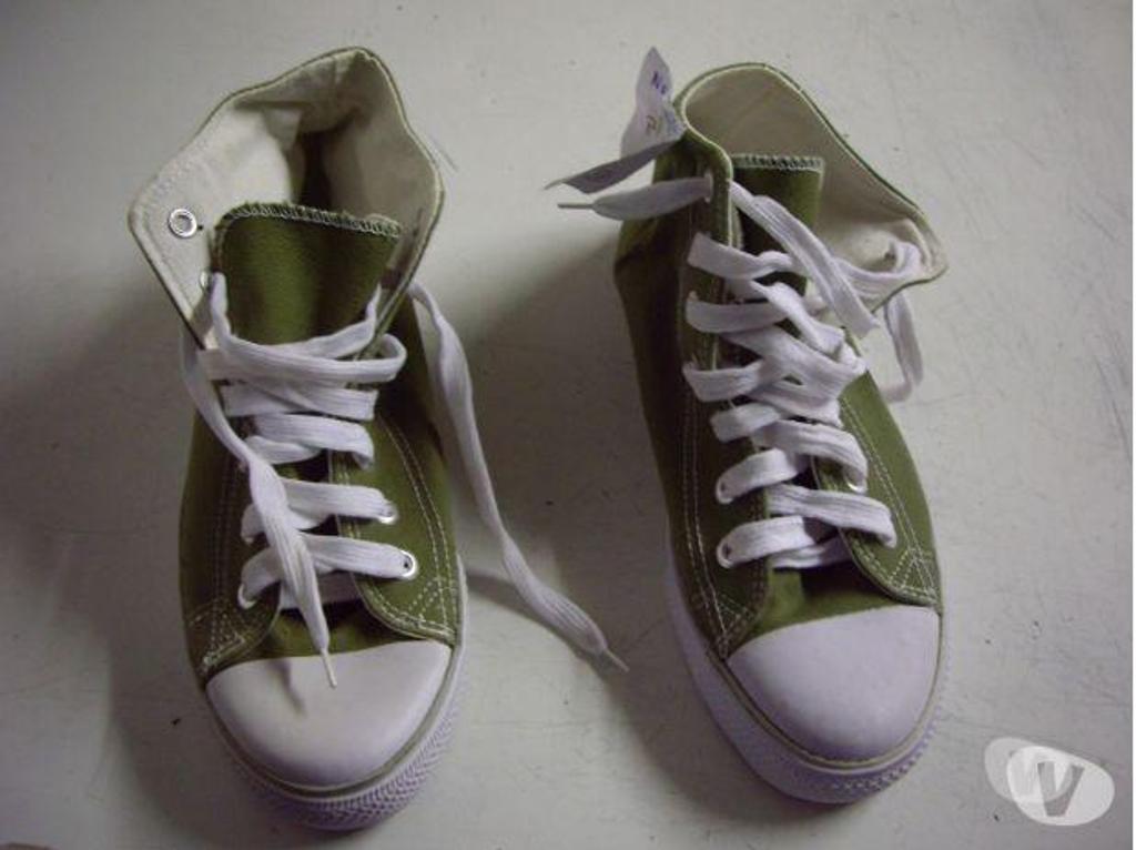 Chaussures Bas-Rhin Bouxwiller - 67330 - Photos Vivastreet Baskets en Toile hautes Kaki pt 41-neuves