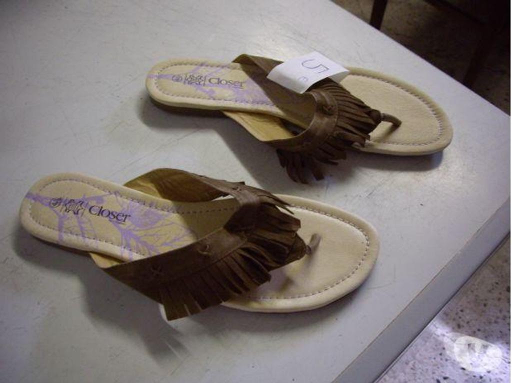 Chaussures Bas-Rhin Bouxwiller - 67330 - Photos Vivastreet Entredoigts Beige à franges pt 39 + pt40-neuves- à 5 €