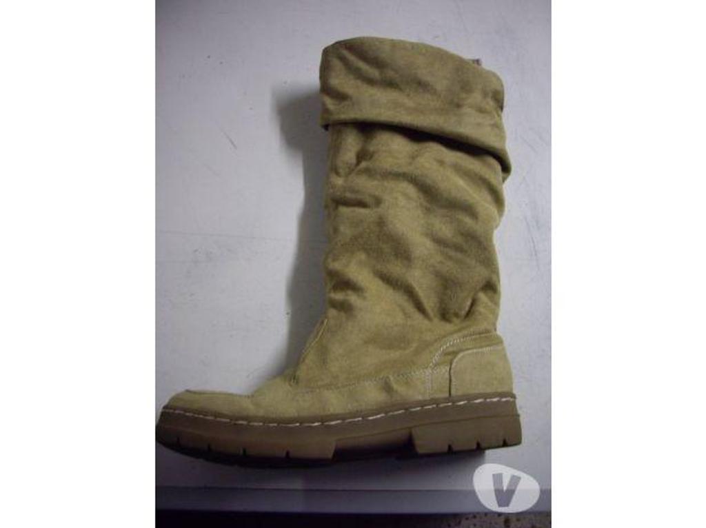 Chaussures Bas-Rhin Bouxwiller - 67330 - Photos Vivastreet Bottes montantes Beige fourrées pt 41 