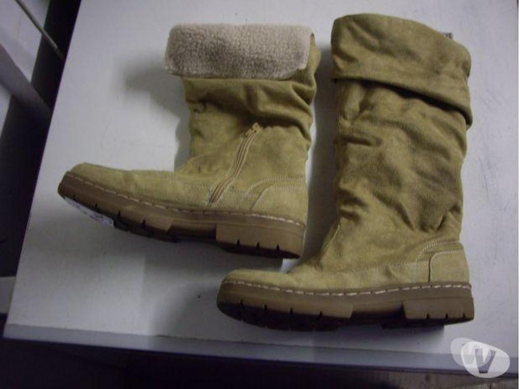 Chaussures Bas-Rhin Bouxwiller - 67330 - Photos Vivastreet Bottes montantes Beige fourrées pt 41 