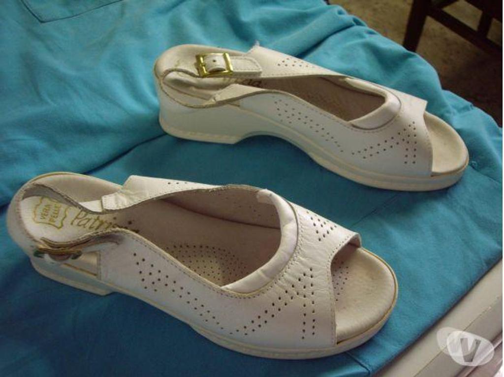 Chaussures Bas-Rhin Bouxwiller - 67330 - Photos Vivastreet Sandales à sangles Ecru pt 40