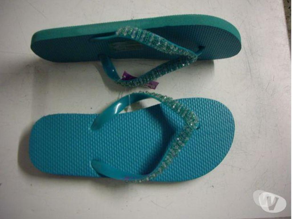Chaussures Bas-Rhin Bouxwiller - 67330 - Photos Vivastreet Paires de Tongs perlées pt 39-40-neuves