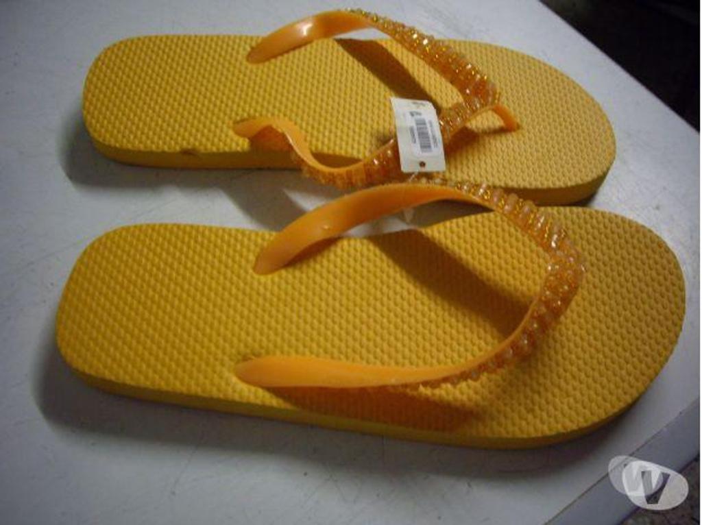 Chaussures Bas-Rhin Bouxwiller - 67330 - Photos Vivastreet Paires de Tongs perlées pt 39-40-neuves