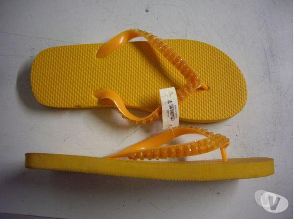 Chaussures Bas-Rhin Bouxwiller - 67330 - Photos Vivastreet Paires de Tongs perlées pt 39-40-neuves