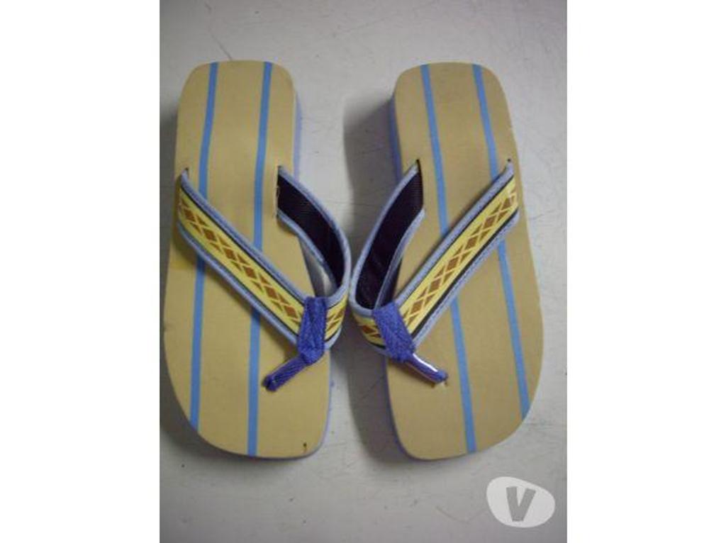 Chaussures Bas-Rhin Bouxwiller - 67330 - Photos Vivastreet Paires de Tongs Mixte (Homme et Femme) pt 39 à 2,50 €