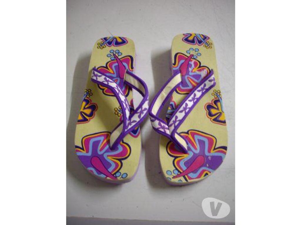 Chaussures Bas-Rhin Bouxwiller - 67330 - Photos Vivastreet Paires de Tongs Mixte (Homme et Femme) pt 39 à 2,50 €