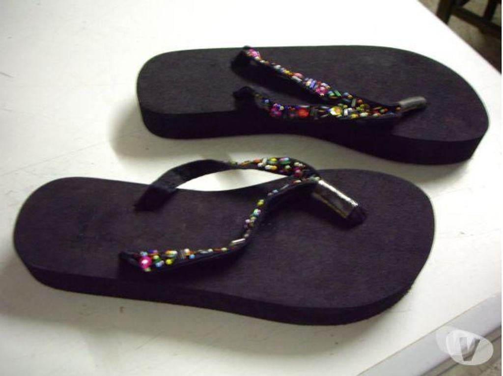 Chaussures Bas-Rhin Bouxwiller - 67330 - Photos Vivastreet Paires de Tongs pointure 39-neuves
