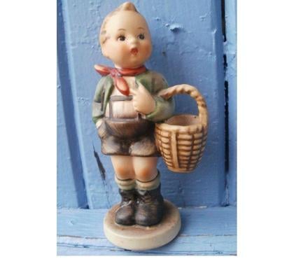 Décoration - art Montauban Tarn-et-Garonne - Photos Vivastreet Figurine vintage garçon au panier, culotte courte
