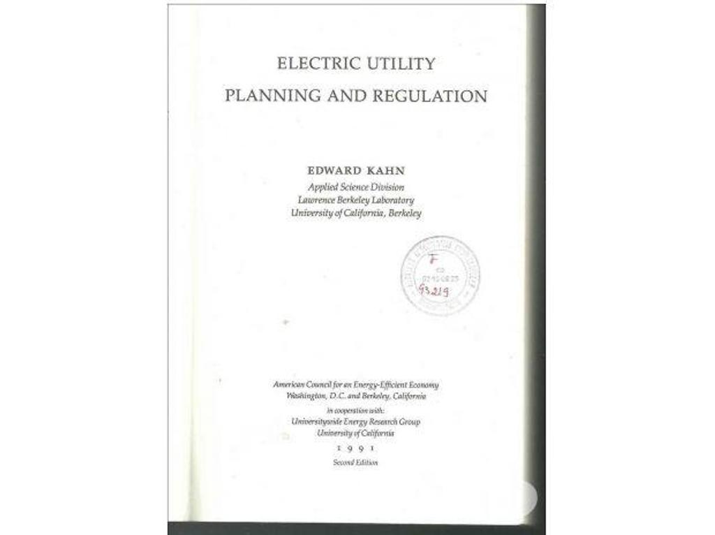 Livres occasion Tarn-et-Garonne Montauban - 82000 - Photos Vivastreet Edward KAHN ELECTRIC UTILITY - PLANNING AND REGULATION 