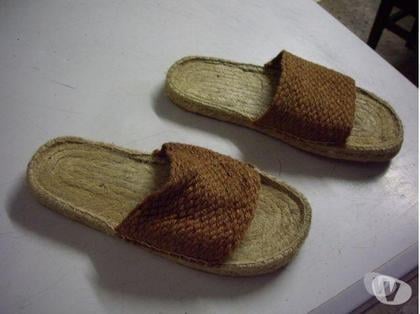 Chaussures et bottes occasion Bouxwiller Bas-Rhin - Photos Vivastreet Paires d'Espadrilles pointure 38 à 2 €