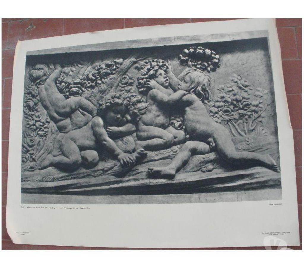 Décoration - art Tarn-et-Garonne Montauban - 82000 - Photos Vivastreet Heliogravure HERBERT PARIS Fontaine de la rue de G