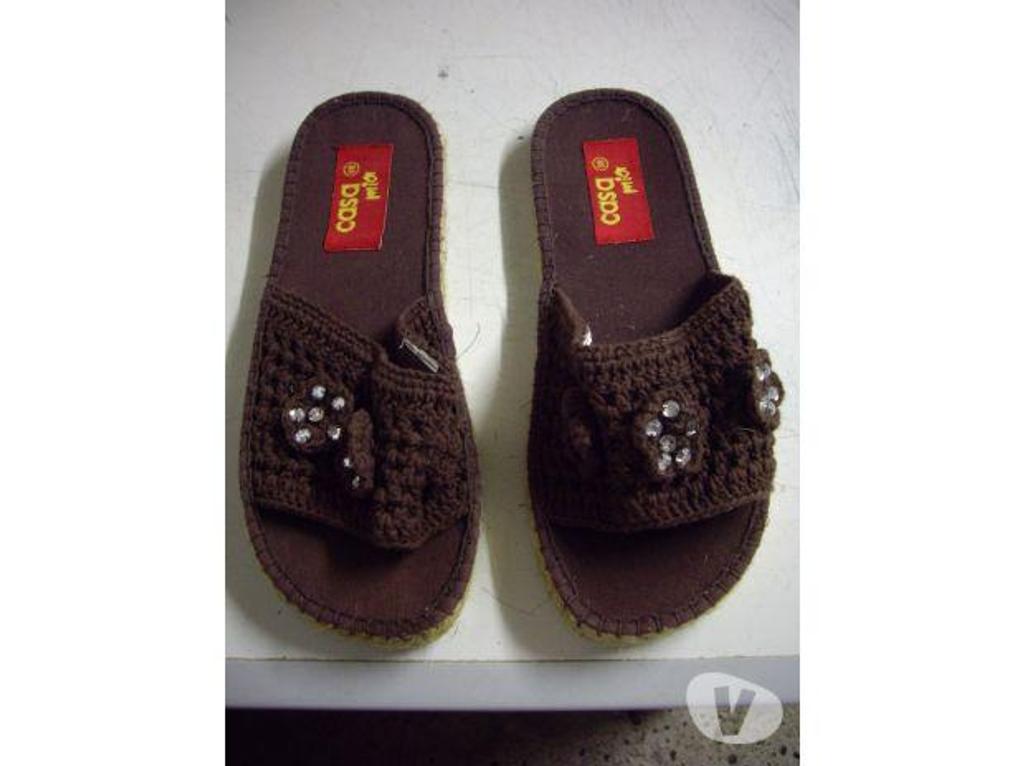 Chaussures Bas-Rhin Bouxwiller - 67330 - Photos Vivastreet Espadrilles Brun à fleurs perlées pt 38-neuves à 4,50 €