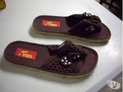 Chaussures et bottes occasion Bouxwiller Bas-Rhin - Photos Vivastreet Espadrilles Brun à fleurs perlées pt 38-neuves à 4,50 €