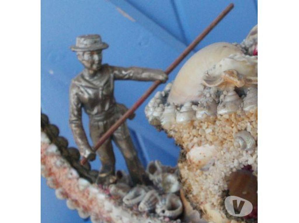 Décoration - art Tarn-et-Garonne Montauban - 82000 - Photos Vivastreet Gondole decorative VINTAGE en sable et coquillages