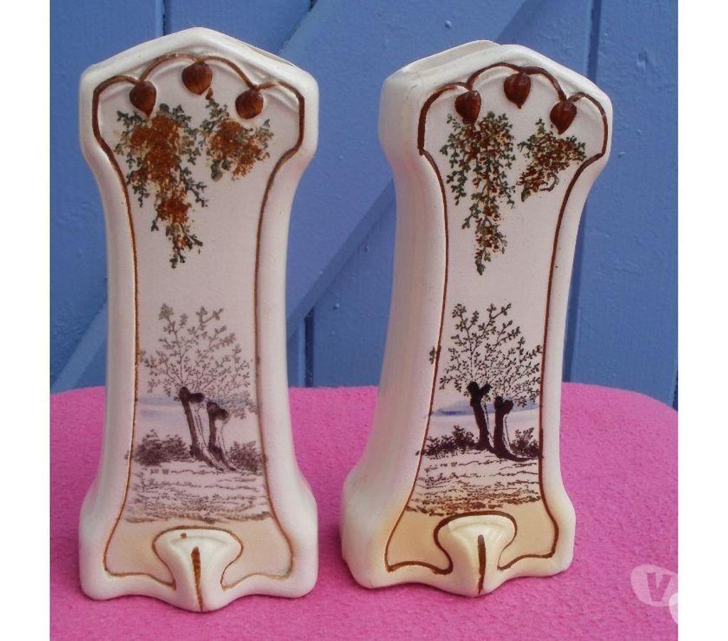 Décoration - art Tarn-et-Garonne Montauban - 82000 - Photos Vivastreet Paire de vases en terre cuite, hauteur 18 cm