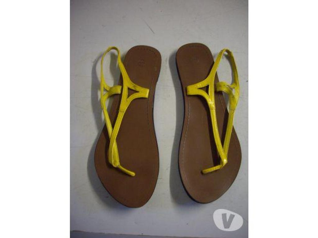 Chaussures Bas-Rhin Bouxwiller - 67330 - Photos Vivastreet Sandales-Entredoigts coloris Jaune pointure 39 à 2,50 €