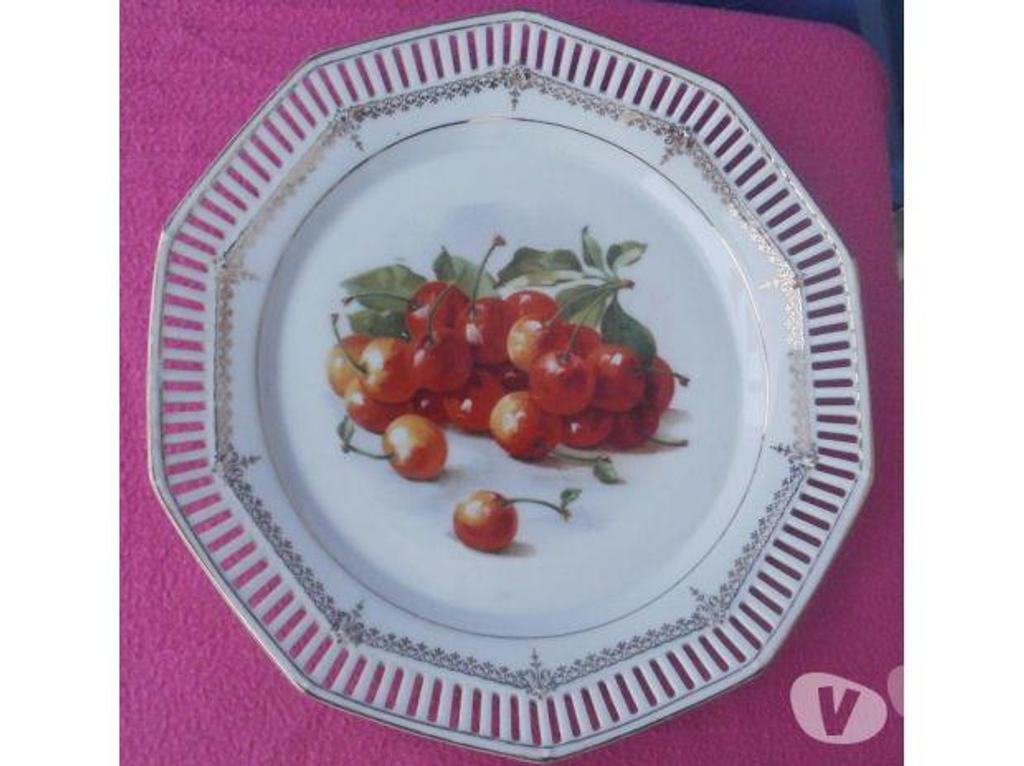 Décoration - art Tarn-et-Garonne Montauban - 82000 - Photos Vivastreet Assiette en porcelaine ajourée Estampillée Schumann