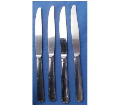 Ameublement - art de la table Montauban Tarn-et-Garonne - Photos Vivastreet Lot de 4 couteaux inox, 2 euro les 4