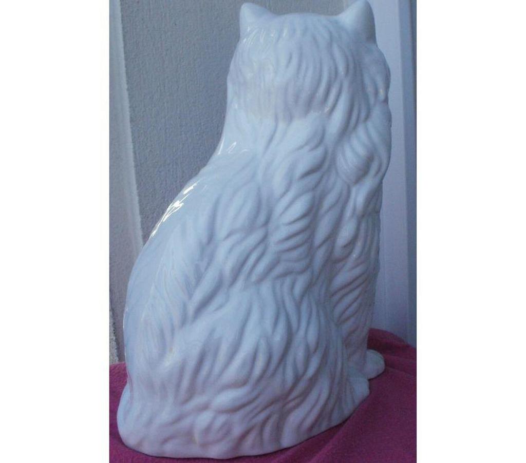 Décoration - art Tarn-et-Garonne Montauban - 82000 - Photos Vivastreet GROS CHAT en céramique blanche H 31 cm