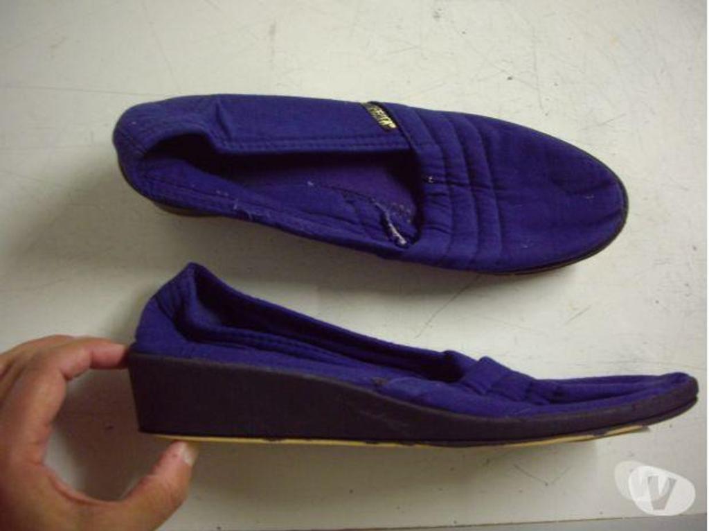 Chaussures Bas-Rhin Bouxwiller - 67330 - Photos Vivastreet Mocassins de confort Bleu pt 40-neufs- à 3,50 €