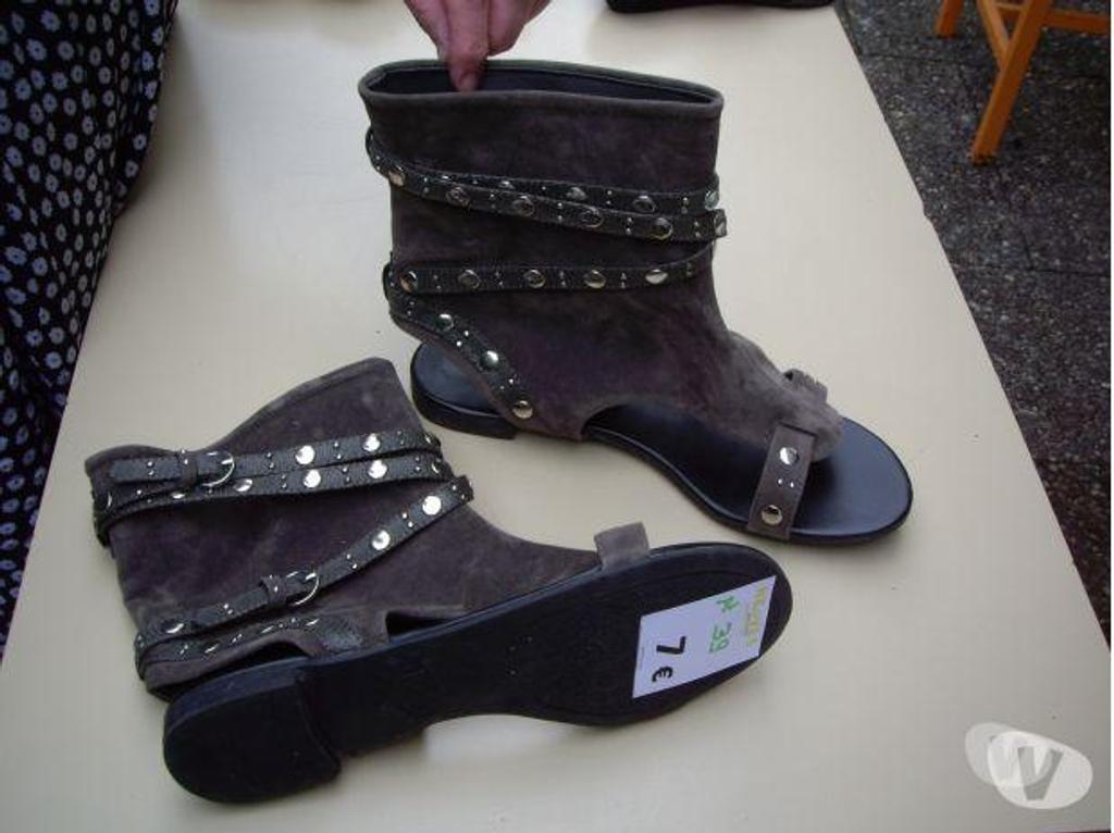 Chaussures Bas-Rhin Bouxwiller - 67330 - Photos Vivastreet Sandales Gris montantes pt 39 -neuves- à 7 €