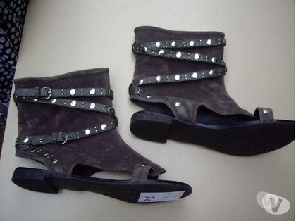 Chaussures Bouxwiller Bas-Rhin - Photos Vivastreet Sandales Gris montantes pt 39 -neuves- à 7 €