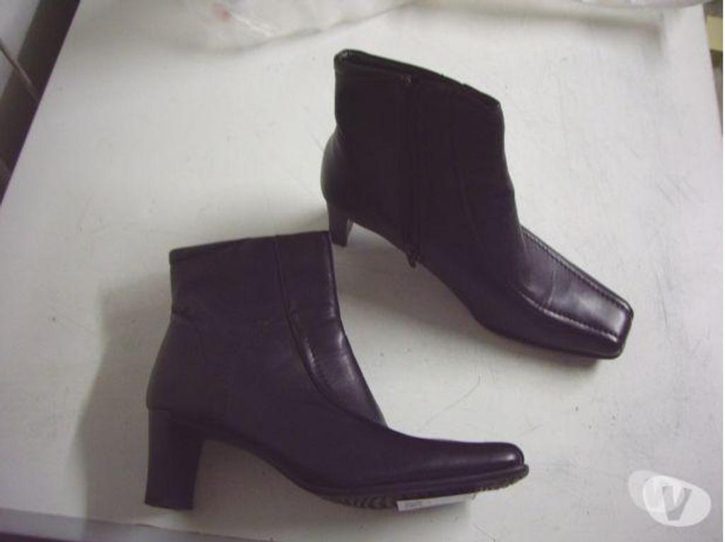 Chaussures Bas-Rhin Bouxwiller - 67330 - Photos Vivastreet Bottines Noir pointure 40-neuves- à 10 €