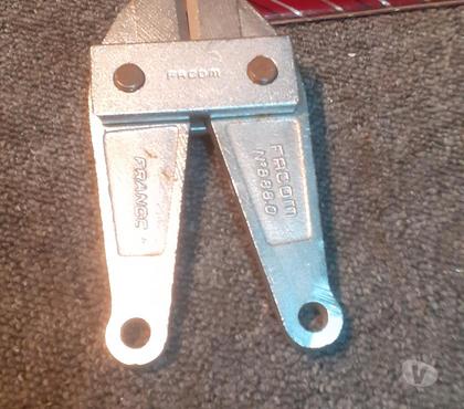 Bricolage - Jardin - Outillage St Quentin Aisne - Photos Vivastreet machoire de coupe boulon