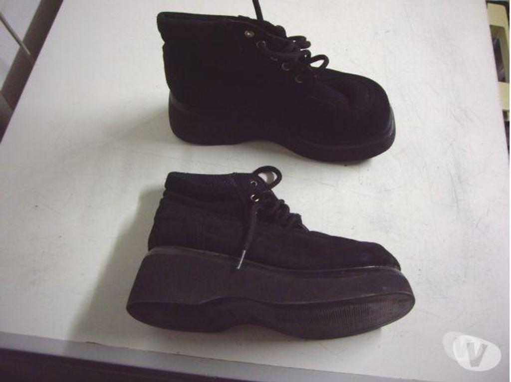 Chaussures Bas-Rhin Bouxwiller - 67330 - Photos Vivastreet Derbys Noir à lacets pointure 40 à 4 €