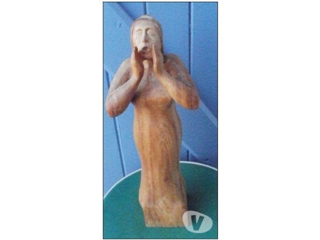Décoration - art Tarn-et-Garonne Montauban - 82000 - Photos Vivastreet Statue sculpture en bois Femme mains en porte voix