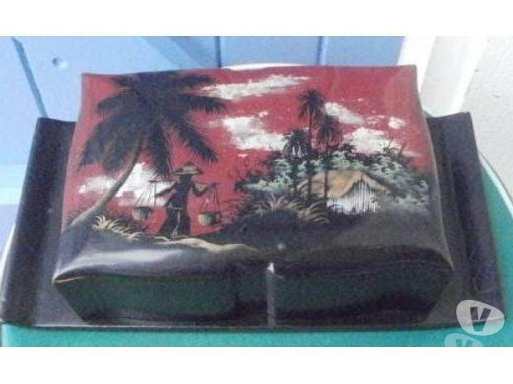 Décoration - art Tarn-et-Garonne Montauban - 82000 - Photos Vivastreet Coffret Boite à cigarettes - bois laqué - décor asiatique