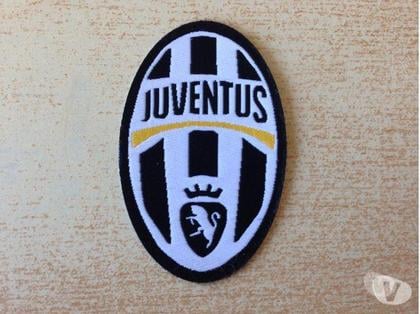 Collection Carnon Hérault - Photos Vivastreet Écusson équipe football juventus de turin 7,5x5 cm