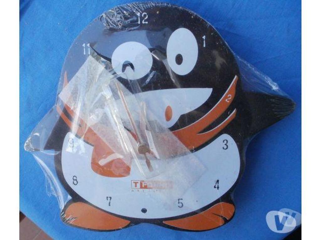 Décoration - art Tarn-et-Garonne Montauban - 82000 - Photos Vivastreet PENDULE en forme de pingouin, neuve