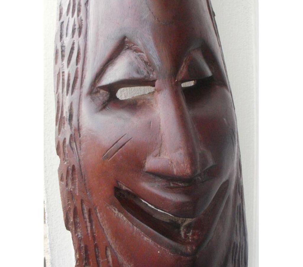 Décoration - art Tarn-et-Garonne Montauban - 82000 - Photos Vivastreet MASQUE Africain bois sculpté Haut. 63 cm et 2.6 k