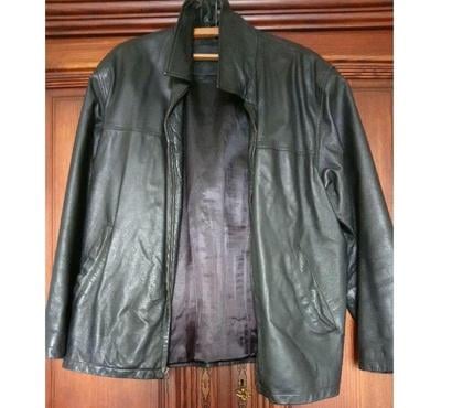 Vêtements occasion La Courneuve Seine-Saint-Denis - Photos Vivastreet Blouson Cuir